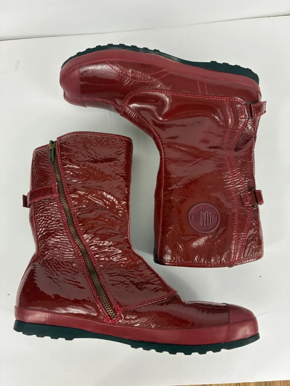Palladium Unbound Shibuya Boots 8 Red Patent Leather Tabi Toe Calf High Samurai